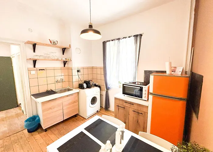 2bdr Flat In Centre Apartmán