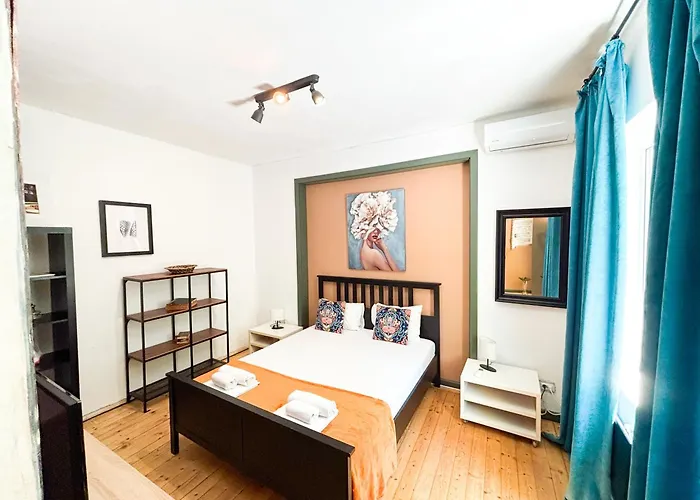 2bdr Flat In Centre * Sofie