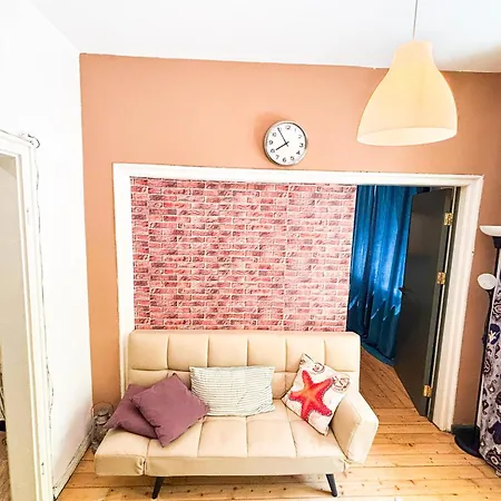 Appartement 2bdr Flat In Centre