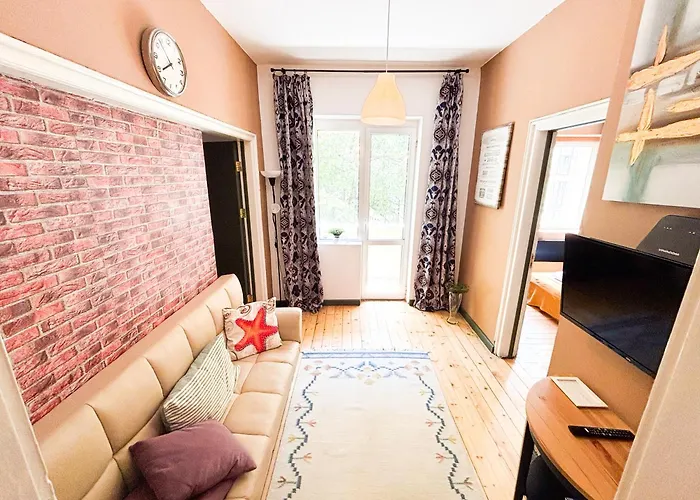 2bdr Flat In Centre アパート